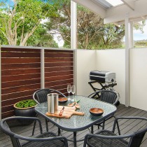 1-17-Cr5-studio2-courtyard